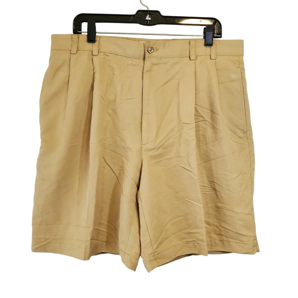 Consensus Golf Mens Khaki Pleated Shorts Size 36 Modal Blend Textured Tan 35x8